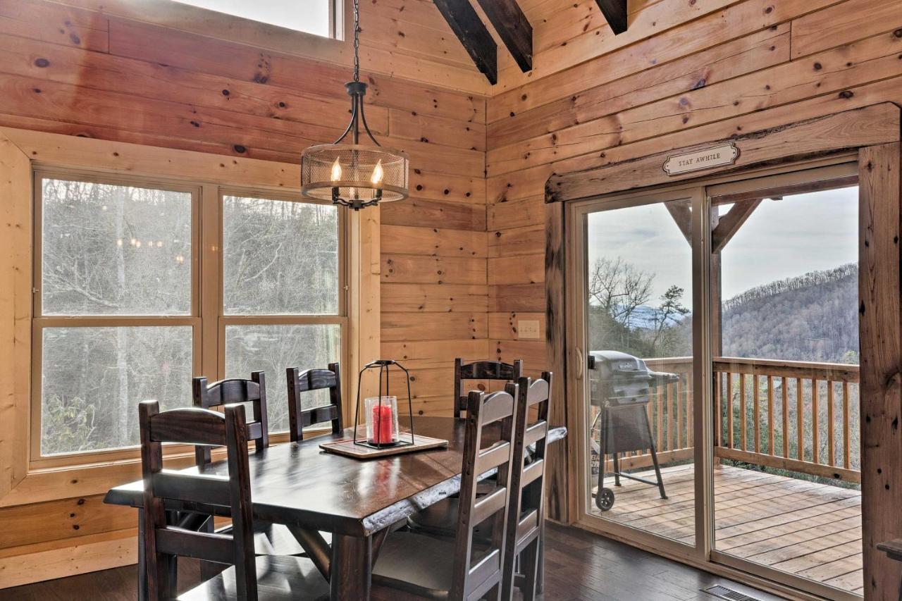 Hilltop Cabin On 5 Acres With Hot Tub And Waterfall! Bryson City Zewnętrze zdjęcie